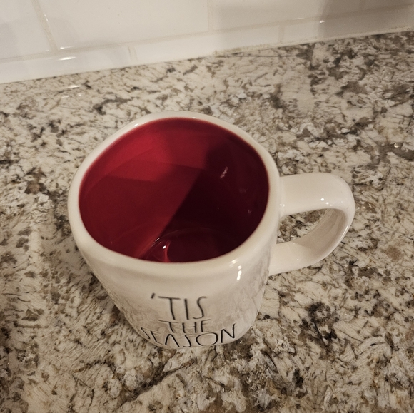 Rae Dunn "TIS THE SEASON" Mug Artisan Collection By Magenta White Red Inside EUC - Picture 2 of 3